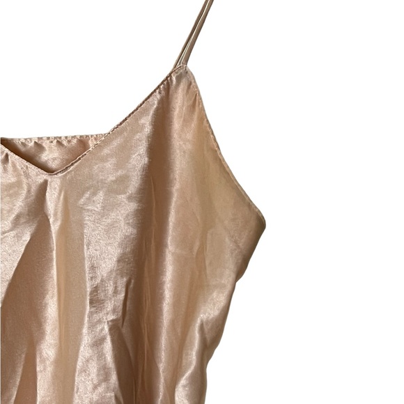 Sabrina | Vintage silky satin spaghetti strap tank top size large - Picture 4 of 10